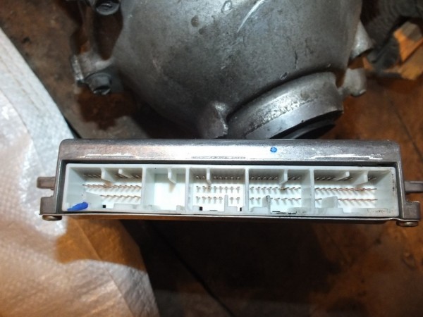 Блок управления двигателем Honda D15B 1907-613077