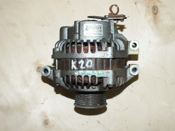 Генератор Honda K20A 31100-PNC-004 AHGA61