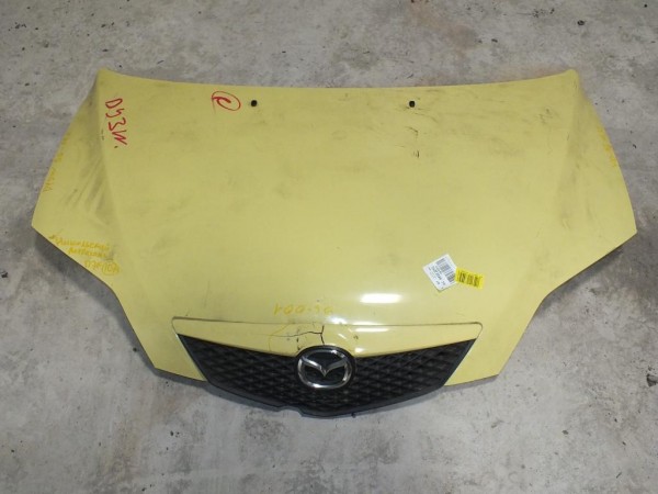  Капот Mazda Demio Dy5w DY3W желтый 1модель