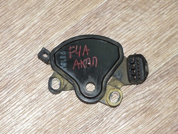 Датчик Селектора АКПП Mitsubishi F4A42 F4A41