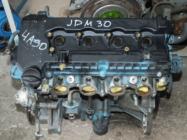 Двигатель 4A90 mivec 1.3L MMC Colt 