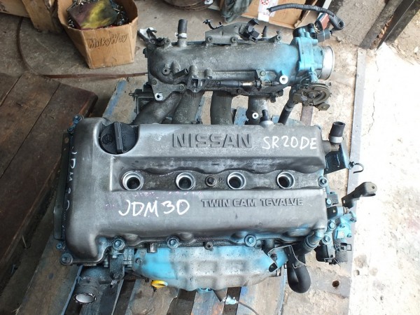 Двигатель Nissan SR20DE  2.0L