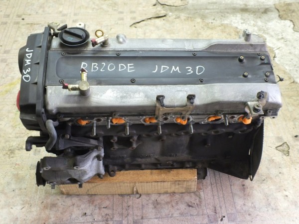 Двигатель Nissan RB20DE 2.0L Двигатель Nissan RB20DE 2.0L