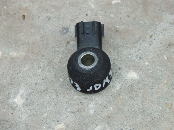 Датчик детонации Nissan VQ23 VQ35 22060-2A000