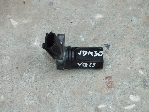 Датчик распредвала Nissan VQ23 VQ35 23731-AL616