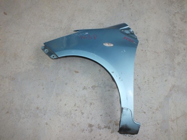  Крыло левое toyota vitz SCP90, NCP95