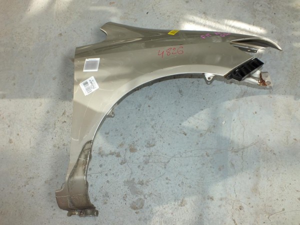Крыло правое на honda FIT aria GD6