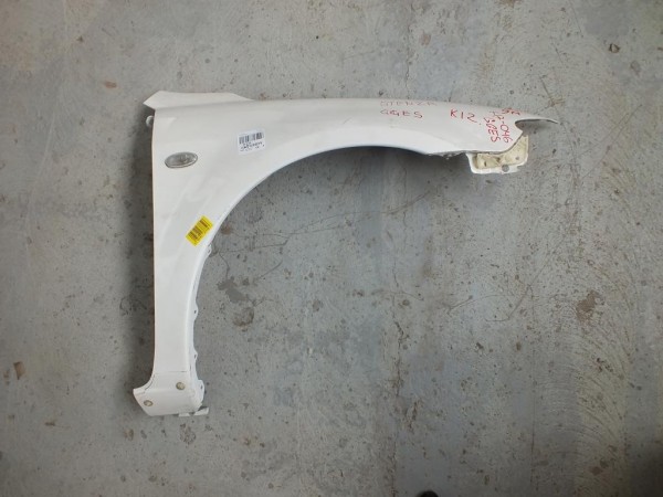 Крыло правое Mazda 6 Atenza GY GG 2001-2007гв