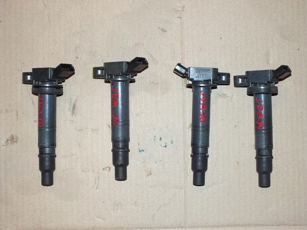 Катушка зажигания Toyota 1NZ-FE 1grfe 1azfse 2azfse 1TR 2TR