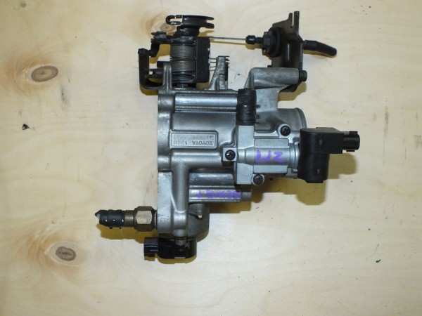 Дроссельная заслонка Toyota 1JZ-GE 22210-46350 Дроссельная заслонка Toyota 1JZ-GE 22210-46350
