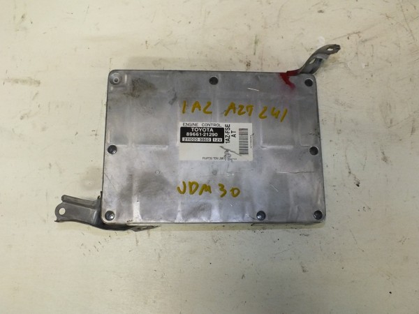 Блок Управления ДВС Toyota Caldina AZT241 1AZ 89661-21290