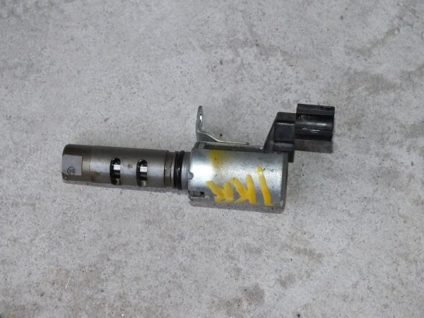  Датчик VVTi Belta Passo Vitz Yaris 1KR 15330-40020